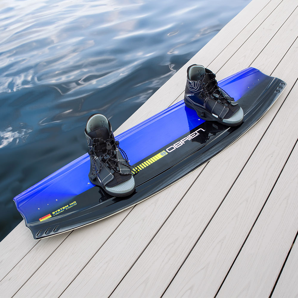 O'Brien 140 System Wakeboard with 10-14 Clutch Binding