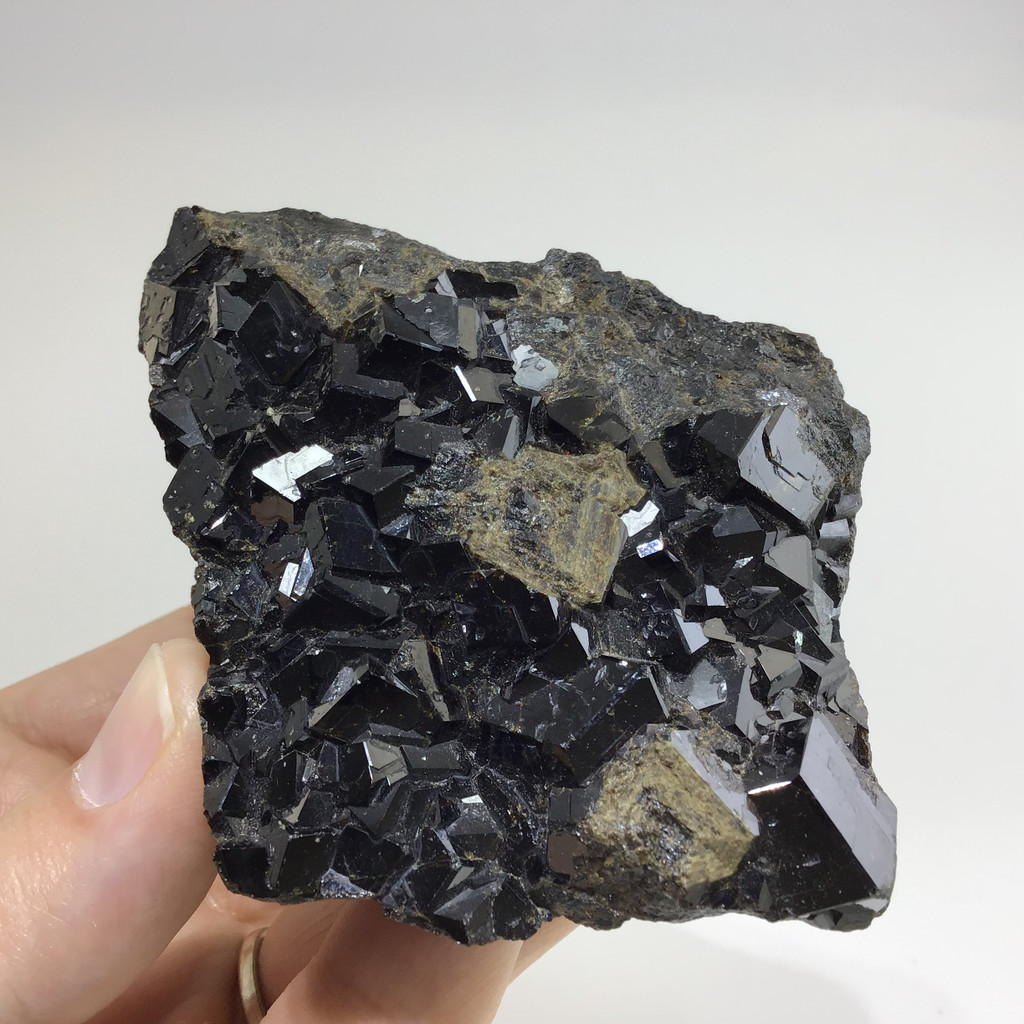 Titanium Andradite Menalite 71mm 391g 1905-237 Black Garnet Crystal Specimen