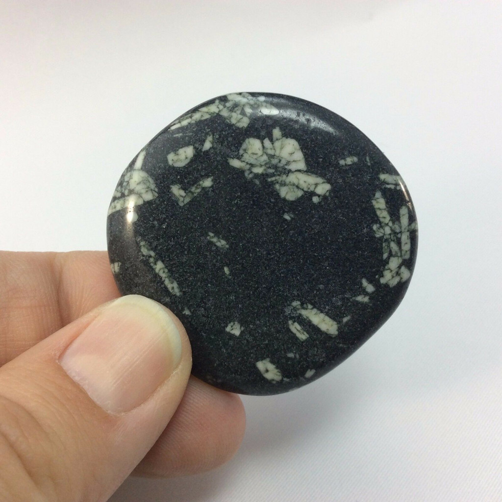 Chinese Writing Stone Porphory 171124 Palm Pocket Crystal Specimen Black White