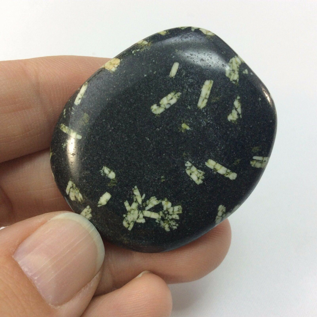 Chinese Writing Stone Porphory 171130 Palm Pocket Crystal Specimen Black White