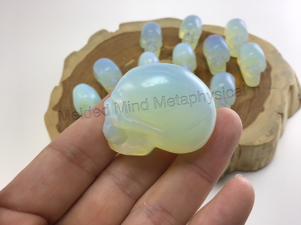 One (1) Opalite Skull 35 mm MMM2007-127 Grounding Protection Crystal