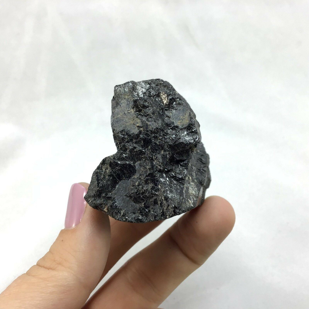 Black Tourmaline Specimen 153g 1901-44 Double Terminated Metaphysical