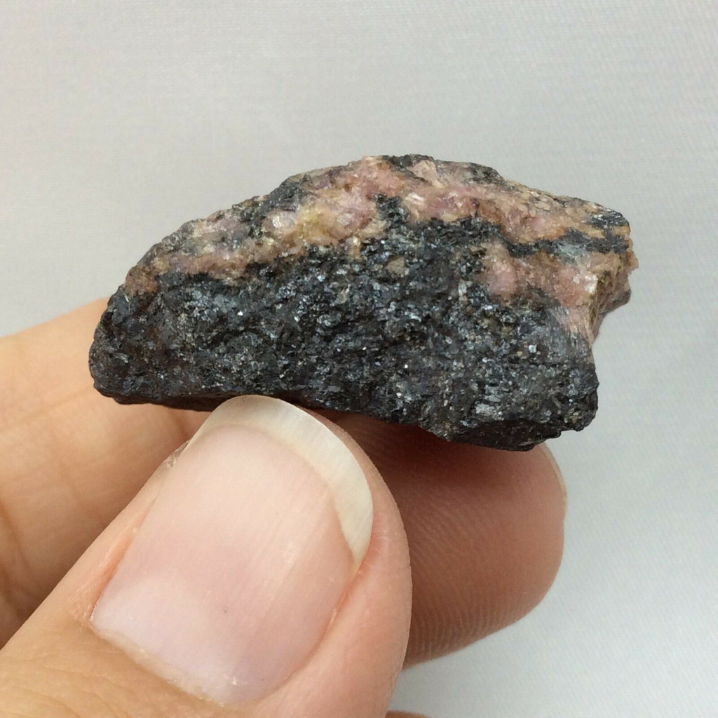 Rough Rhodonite Specimen 170706 32.3mm Stone of Compassion Metaphysical Healing 