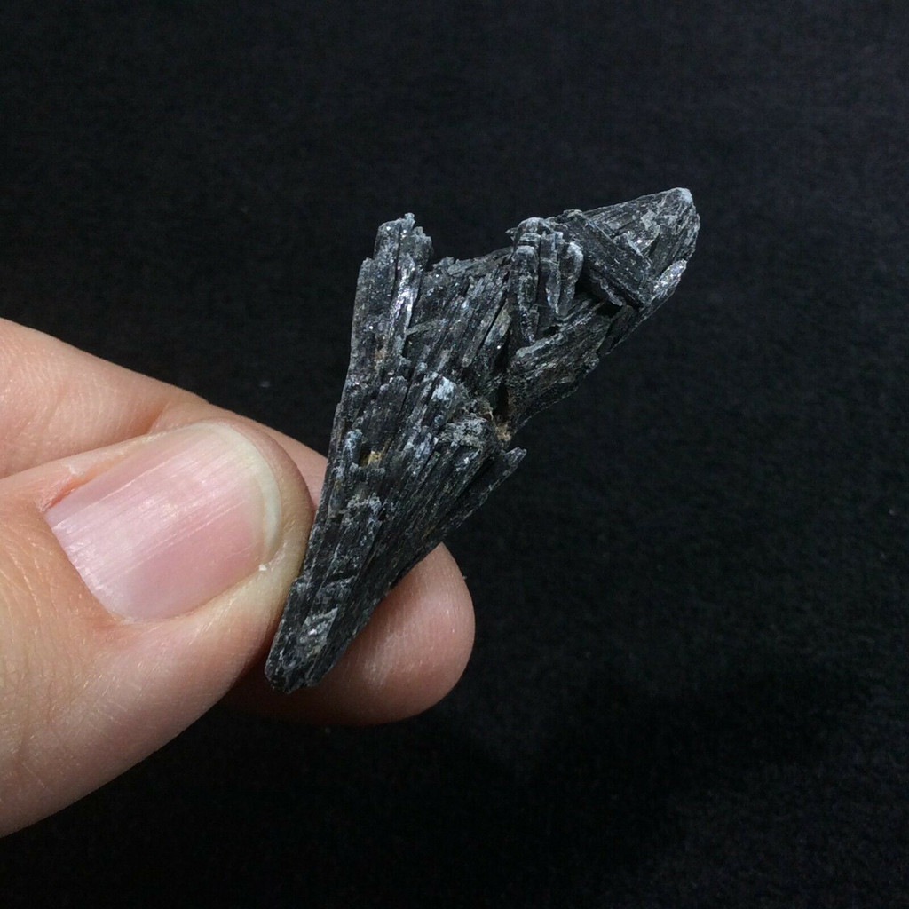 Black Kyanite Blade Specimen 180202 45mm Stone of Protection Metaphysical 