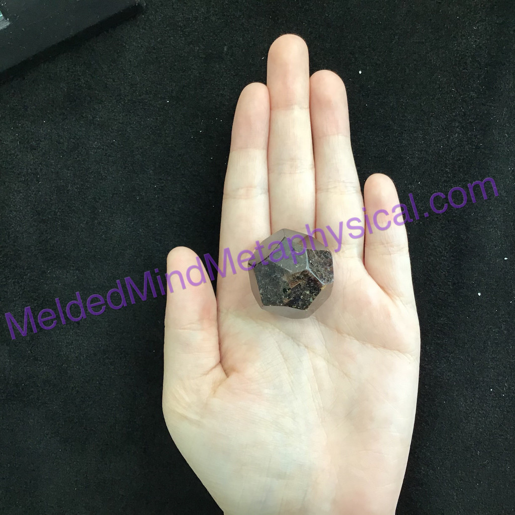 MeledMind Polished Faceted Garnet Specimen 26mm Vibrant Healing Stone Metaphysical 287