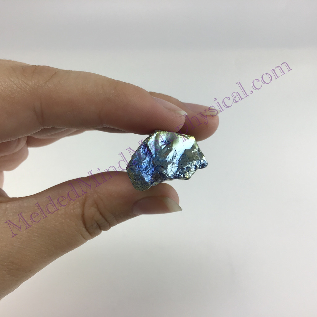 MeldedMind Titanium Aura Quartz Specimen 2.51in Rainbow Crystal 580