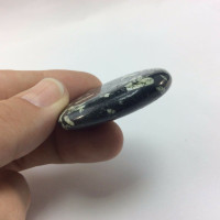 Chinese Writing Stone Porphory 171129 Palm Pocket Crystal Specimen Black White