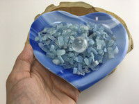 MeldedMind Artistic glass heart shaped bowl with aquamarine chips and clear quar