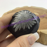 MeldedMind Chrysanthemum Stone 2.55in 64mm Flower Stone China 144