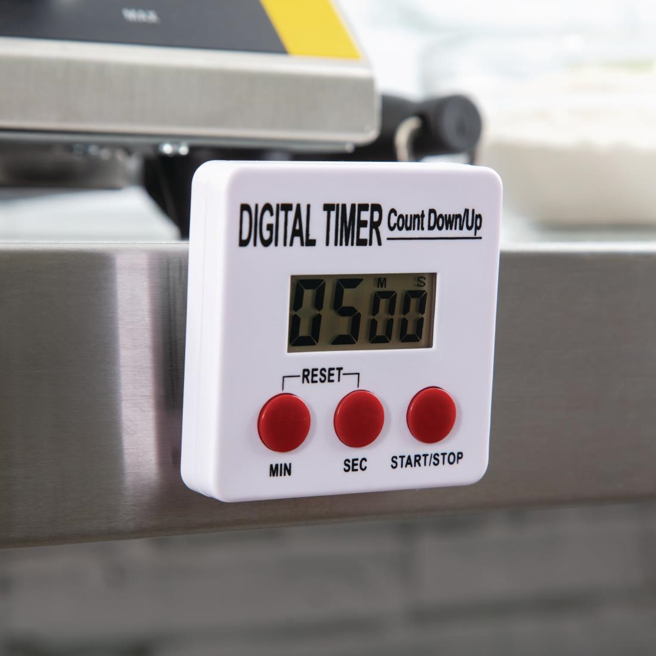 Nisbets Essentials Magnetic Countdown Timer - DF672 - Buy Online