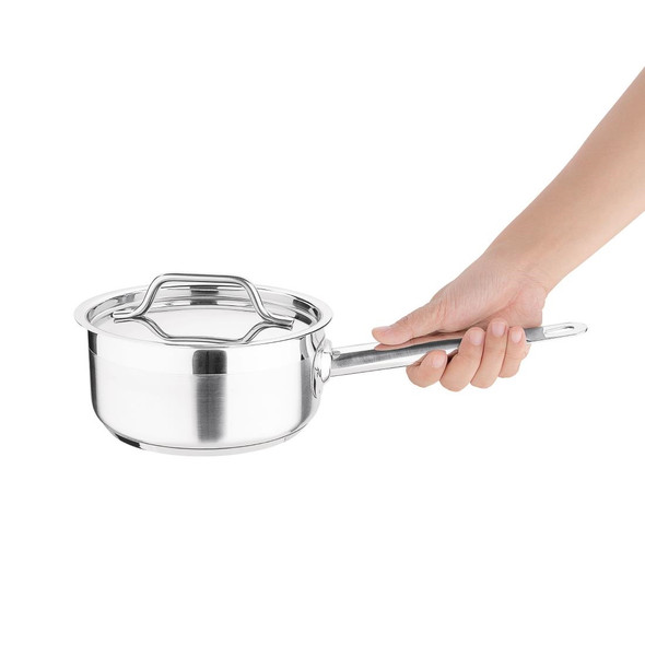 Nisbets Essentials Stainless Steel Saucepan 900ml DF669