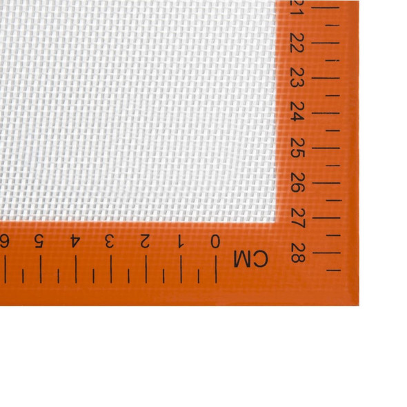 Lower right corner of Vogue Non-Stick Silicone Baking Mat 520 x 315mm.