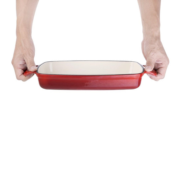 Vogue Red Cast Iron Casserole Dish 1.8Ltr GH319