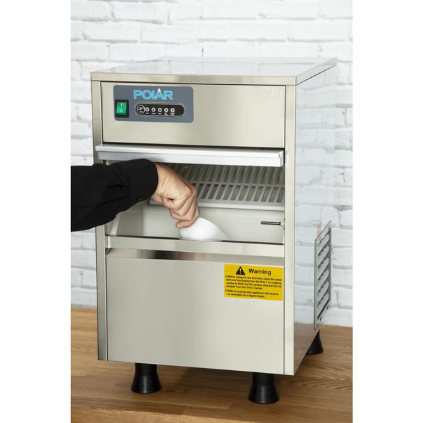 Polar G-Series Countertop Ice Machine 20kg Output T316