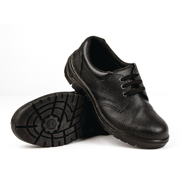 Pair of Essentials Unisex Safety Shoe Black 41.