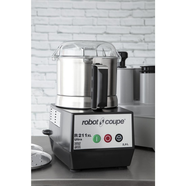 Robot Coupe Food Processor with Veg Prep Attachment R211XL Ultra J464