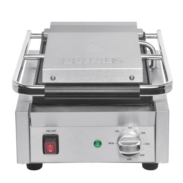 Buffalo Bistro Ribbed Contact Grill DY993