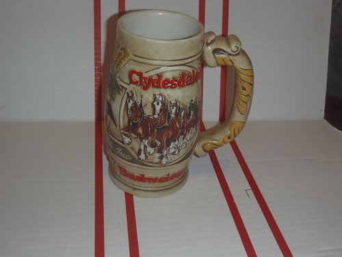 1983 BUDWEISER CLYDESDALE WHEAT CAMEO HOLIDAY STEIN CS58