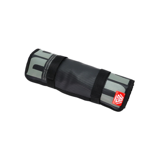 DRESS Roll Jig Bag, 7.9 inches (20 cm) Jig, Stores 9 Jigs, Rolled, Compact, Divided Organization, Portable, Boat Fishing, Washable, PVC Jigging, Tackle Bag, Case