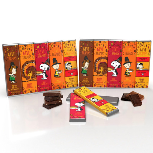 Peanuts Chocolate Thanksgiving Variety Gift Pack, Snoopy Gourmet Bar Snack Set, Charlie Brown Gifts for Kids, 1.75oz 5-Bar Rich Belgian Chocolate Give Thanks Box Set, Kosher Candy, Host Gift Shopping, Prime Holiday Delivery - 2 Pack