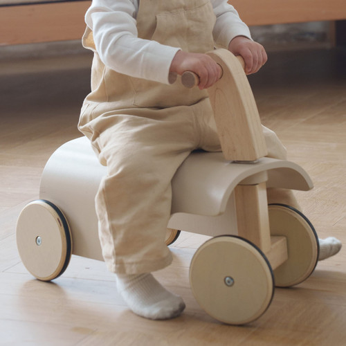 Avenlur Kids Ride On Toys for 1+ Year Old, Baby Balance Walker Car Toddler Wooden Ride-On Toy with Wheels (White) Avenlur Kids Ride On Toys for 1+ Year Old, Baby Balance Walker Car Toddler Wooden Ride-On Toy with Wheels (White)