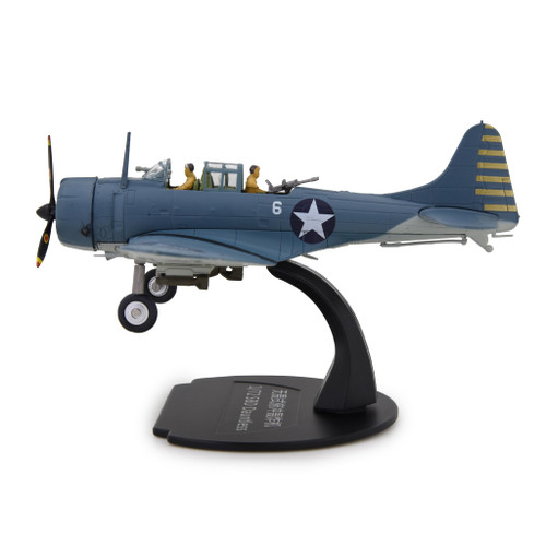 TANG DYNASTY 1:72 SBD Dauntless Dive Bomber Metal Plane Model,United States Navy,World War II, Military Airplane Model,Diecast Plane Collecting Gift (SBD Dauntless Dive Bomber with Landing Gear)
