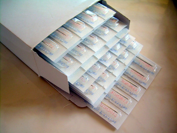 5 Round Liner (5RL) Premade Sterilized Tattoo Needle on bar Box 50 by PirateFaceTAT2