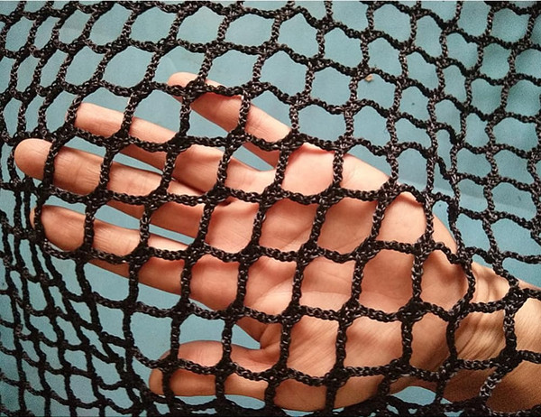 LGLFDJ Black Safety Rope Net for Kids, Exterior Guardrail Net for Stair Balcony, Knotless Fence Protective Netting, Outdoor Terrace Decoration Grid Net (1.5M×6M(5FT×19.7FT), Black)