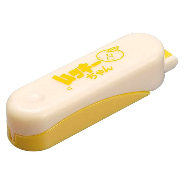 Shimomura 15882 Orange Peeler, Mookie Chan (Made in Japan), Clean, Smooth, Thin Peel, Time-saving, Compact, Sweet Summer, Hassaku, Mikan Orange Peeler, Resin, Made in Japan