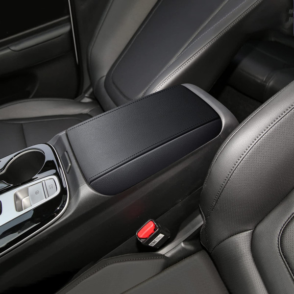 DISUTOGO Center Console Cover for 2022-2023 Hyundai Tucson,Black Leather Armrest Cover Protector for Hyundai Tucson Accessories DISUTOGO Center Console Cover for 2022-2023 Hyundai Tucson,Black Leather Armrest Cover Protector for Hyundai Tucson Accessories