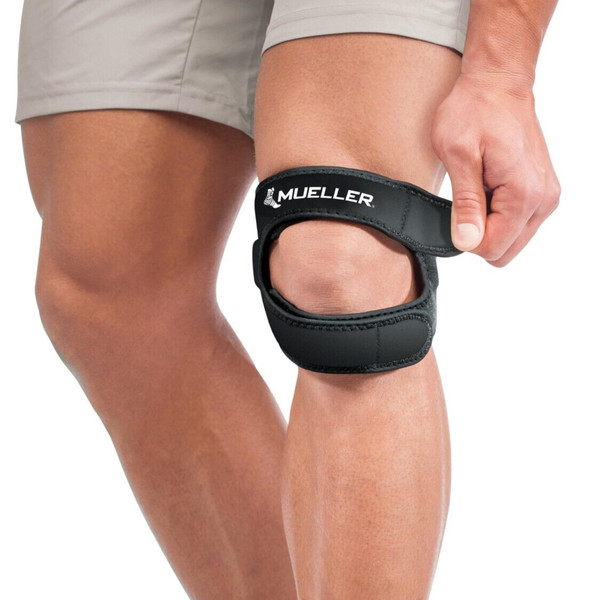 MUELLER Sports Medicine Adjustable Max Knee Single Strap for Men and Women, Compression & Pain Relief Support for Osgood-Schlatter's, Runner's Knee, Patellar Tendinitis, Black, One Size