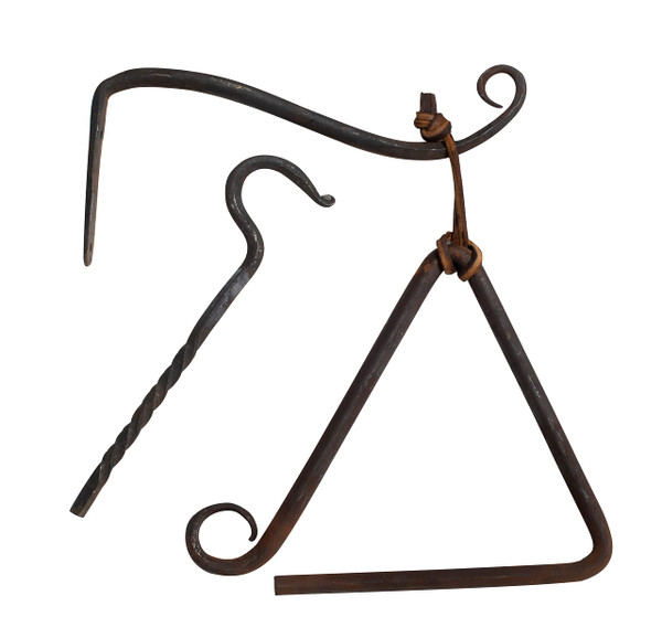Artisan Owl Cast Iron Triangle Dinner Bell with Striker, Leather Strap & Hanging Bracket - Rustic Home Decor Accent, Decorative for Entryway, Kitchen, Garden, or Patio