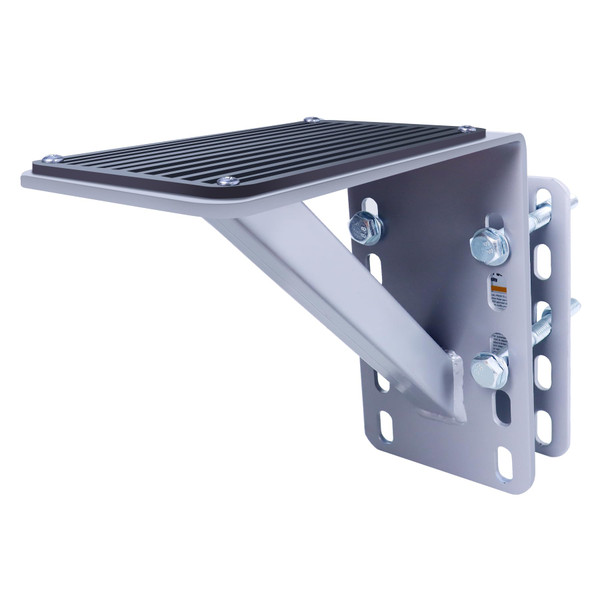 MaxxHaul 70089 Heavy Duty 300-lbs Capacity Steel Trailer Step for Boat and Utility Trailers With Anti-Slip Traction and Powder Coat Finish For 3 inch x 5 inch Frame
