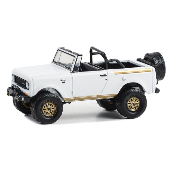 Greenlight 1/64 1970 Harvester Scout Lifted All-Terrain Series 15 35270-B