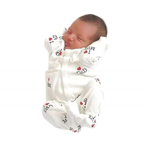 Aoswep - "I Love DAD Mum Lovely Solid Letters Printed Long-Sleeve Baby Jumpsuit (0-3 Months)