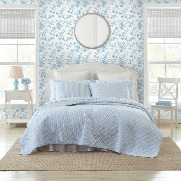 Laura Ashley - Quilt Set, Super Soft Bedding with Matching Sham, Casual Home Decor (Oxford Stripe Blue, Twin)