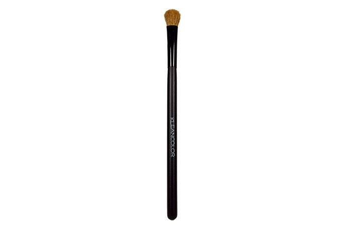 LARGE EYESHADOW BRUSH