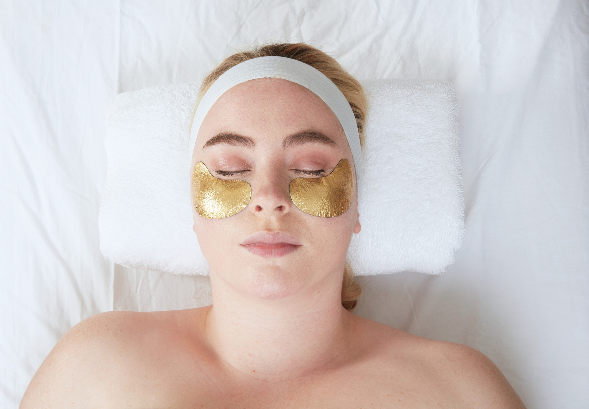 SATIN SMOOTH LUX GOLD FOIL UNDER EYE SHEET MASK ANTI-AGING NOURISHING MOUSTURIZING