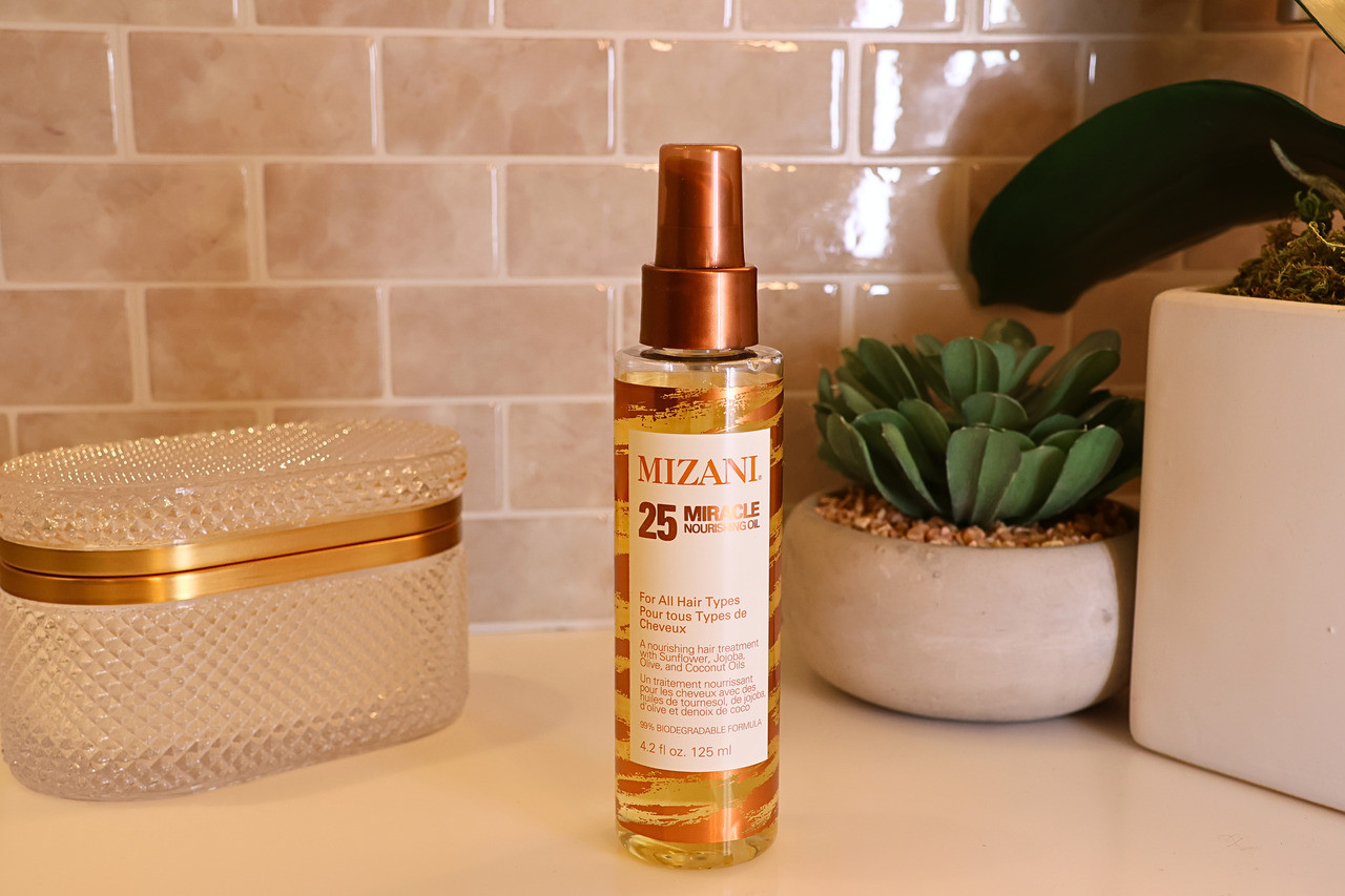 MIZANI 25 MIRACLE NOURISHING OIL FOR ALL HAIR TYPES  4.2 OZ