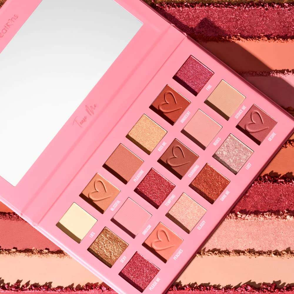BEAUTY CREATIONS TEASE EYESHADOWS PALETTE 12
