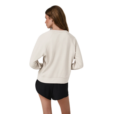 Vuori Women's Long-Sleeve Halo Crew