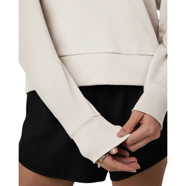 Vuori Women's Long-Sleeve Halo Crew