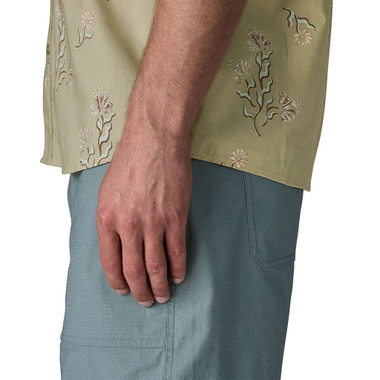 Ocean Blooms: Weathered Stone