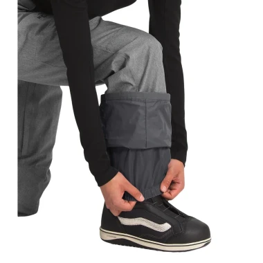 TNF Black,Pale Green,TNF Black-NPF,Gardenia White,Wild Ginger