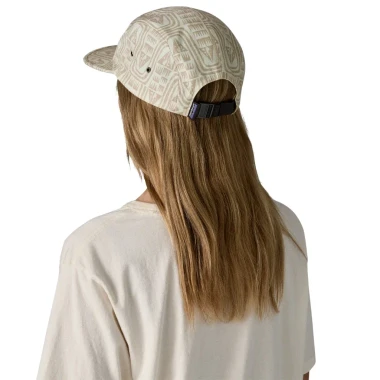 Flow: Dyno White
