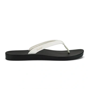 Bright White / Lava Rock