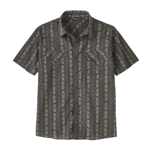Lowlands: Forge Grey