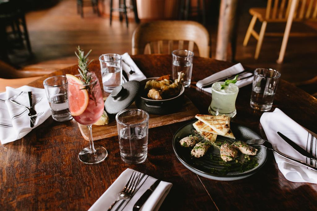 best table sets