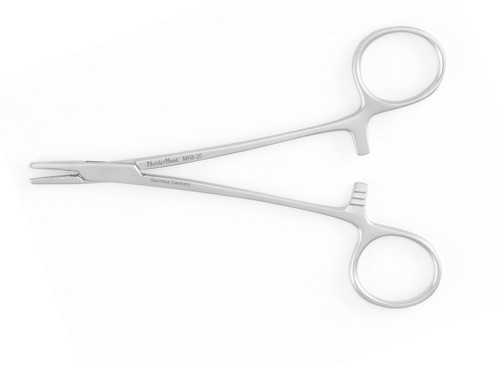 Integra-Miltex Converse Needle Holder, 4.375none (111mm), Longitudinal Serrations, Large Finger Ring