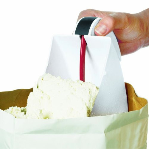 Cuisipro Scoop and Sift Flour Sifter - Thumbnail 5